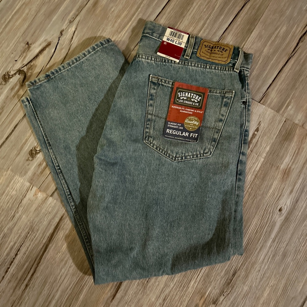 NWT Men’s Signature Levi’s Jeans